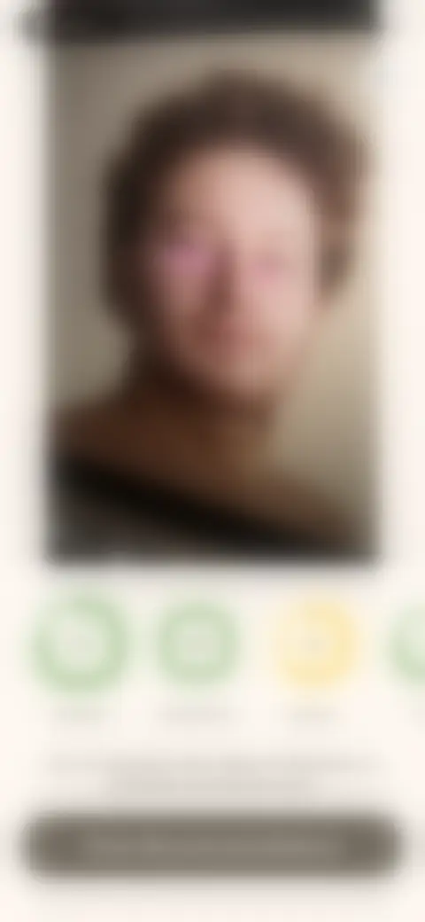 Locked screen preview