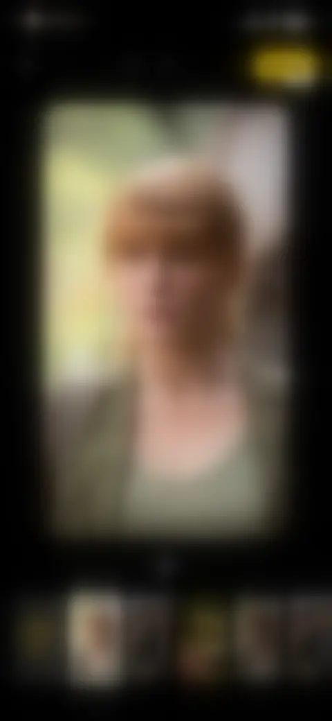 Locked screen preview