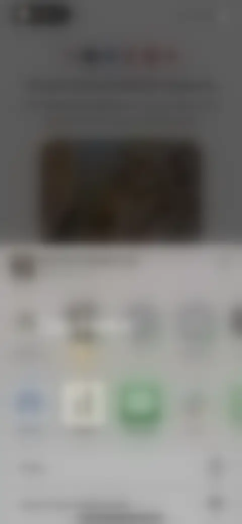 Locked screen preview