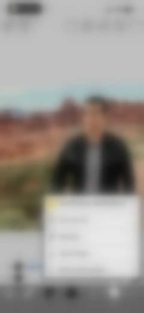 Locked screen preview
