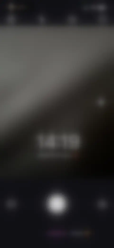 Locked screen preview