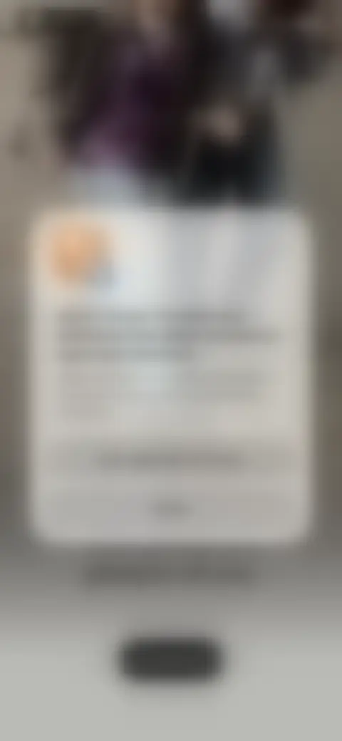 Locked screen preview