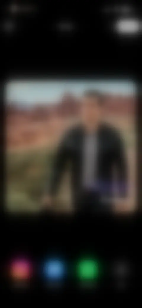 Locked screen preview