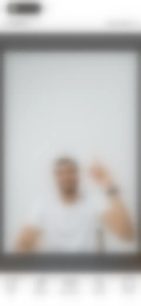 Locked screen preview