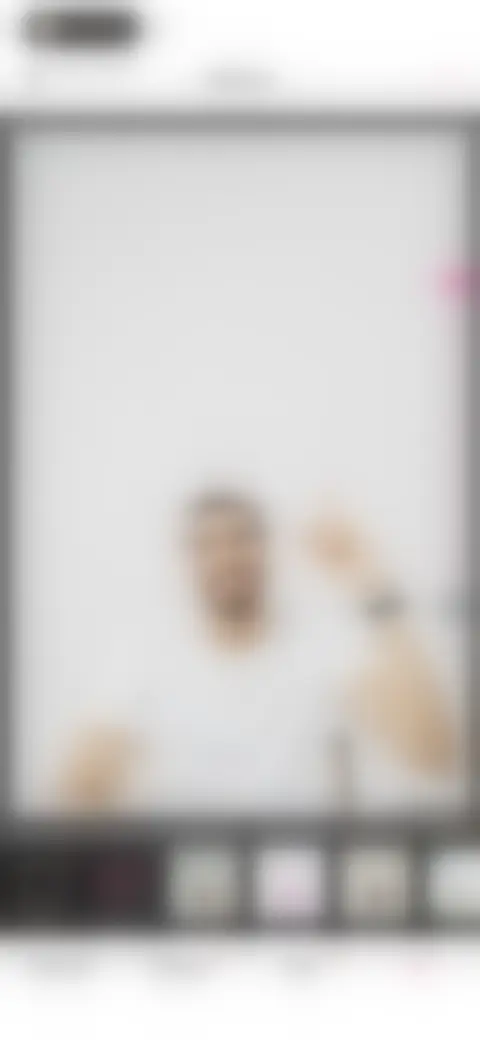 Locked screen preview
