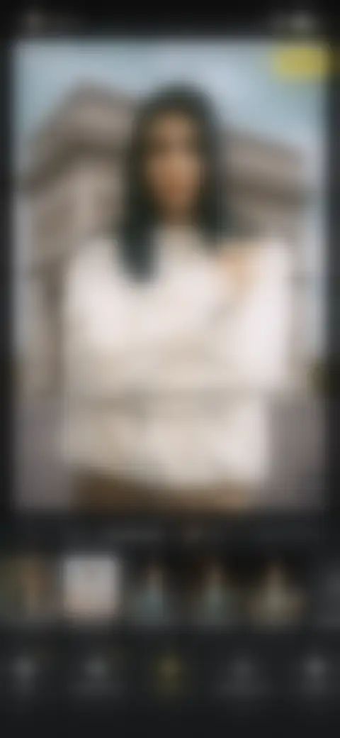 Locked screen preview