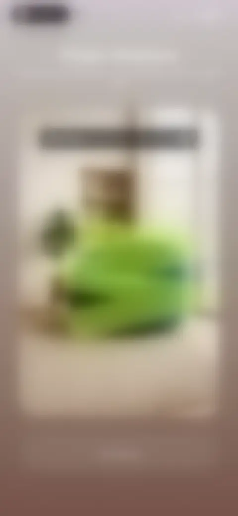 Locked screen preview