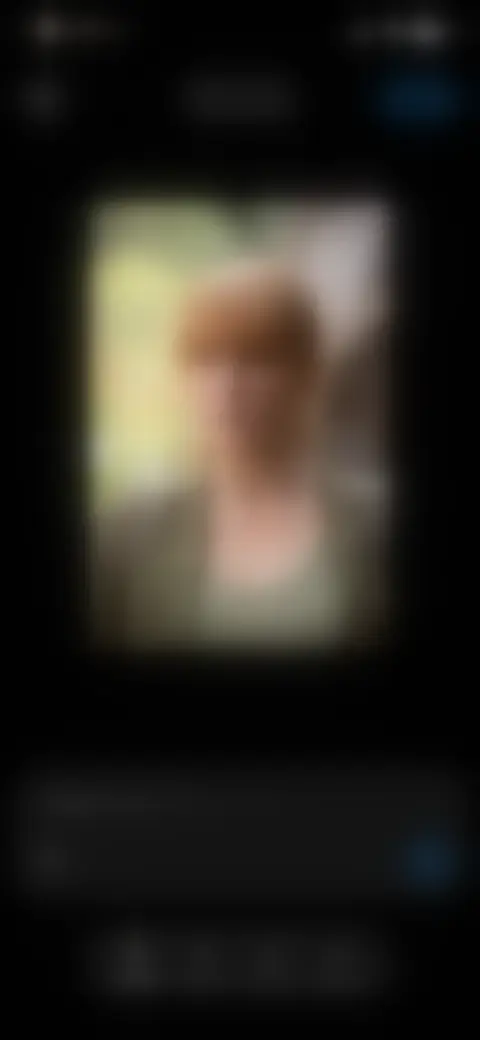 Locked screen preview