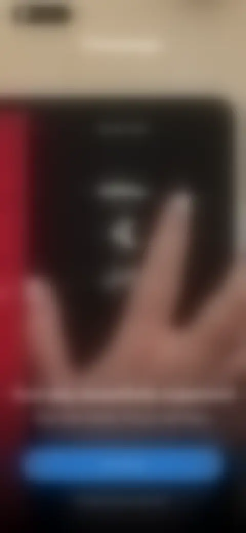 Locked screen preview