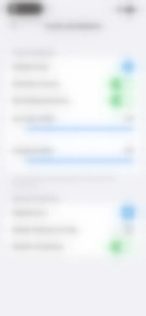 Locked screen preview