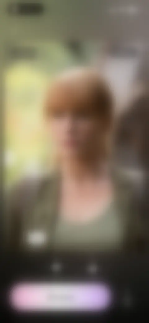 Locked screen preview