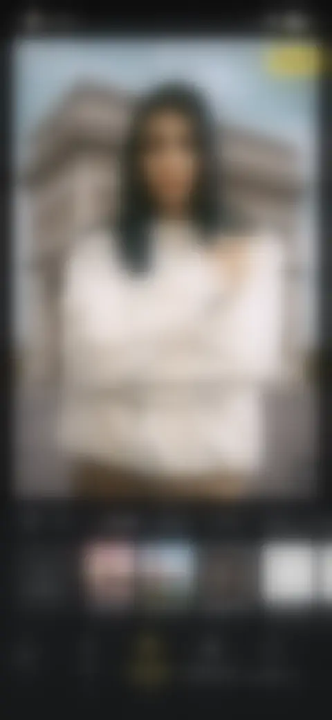Locked screen preview