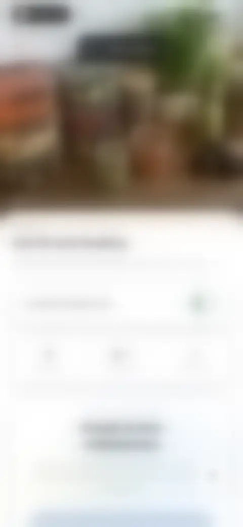 Locked screen preview