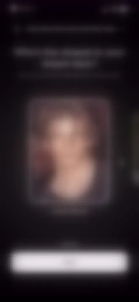 Locked screen preview